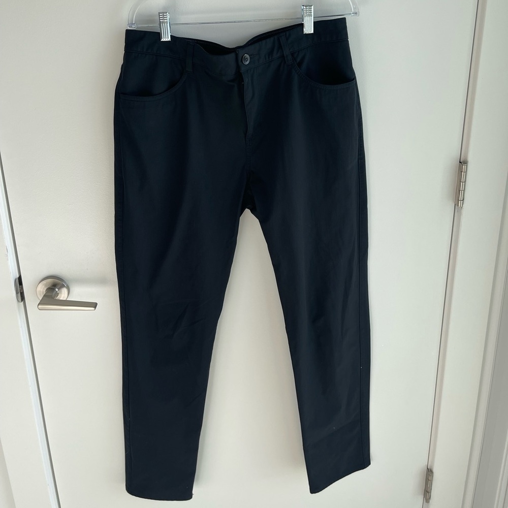 Vuori Black Pants